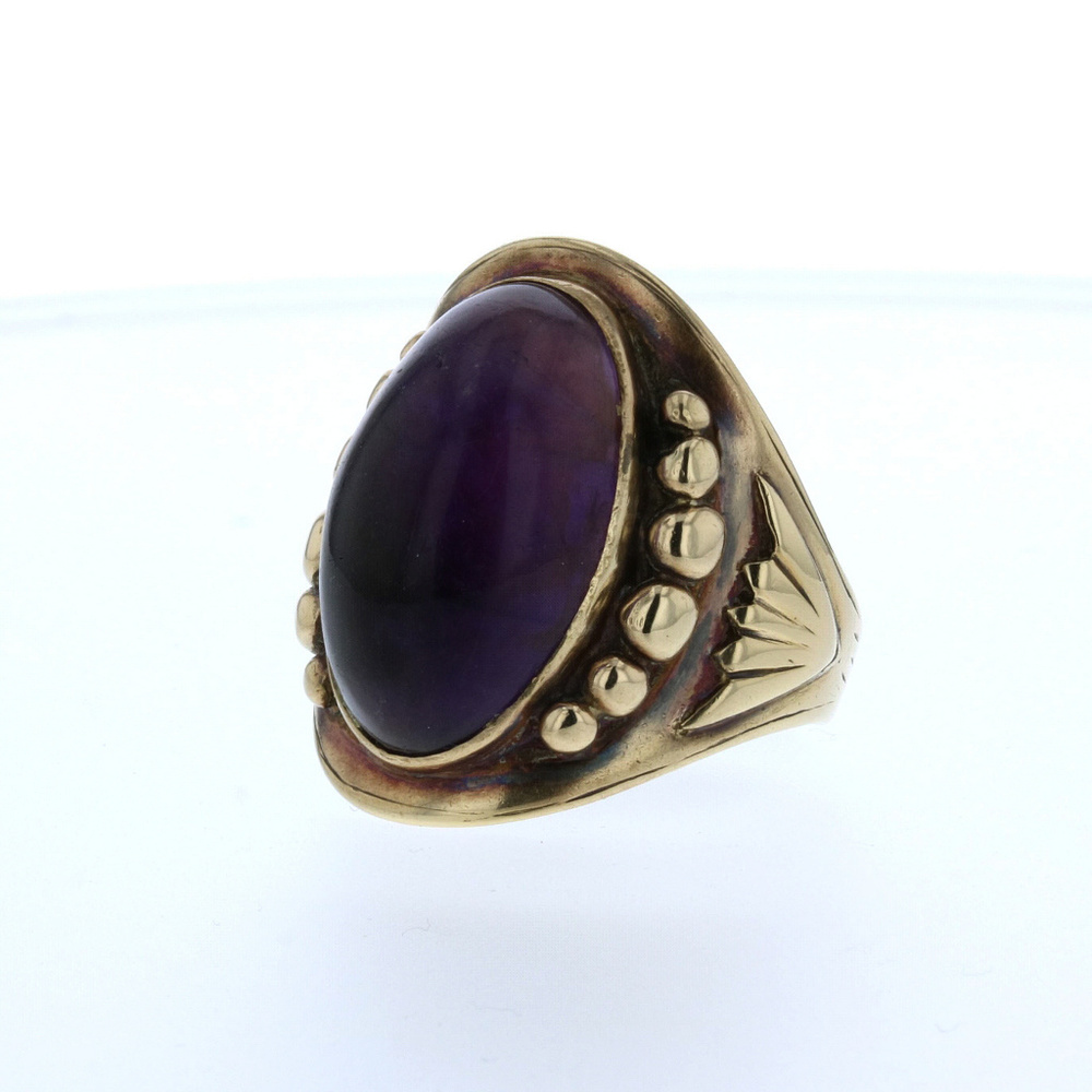 Amethyst Cabochon in 10K Yellow Gold Vintage Ring